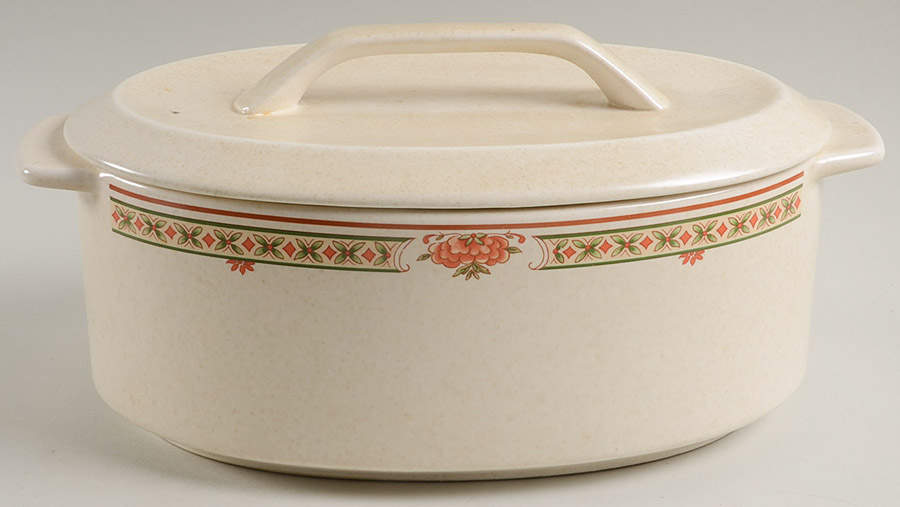 Coral Blossoms 2.5 Quart Oval Covered Casserole by Lenox-1