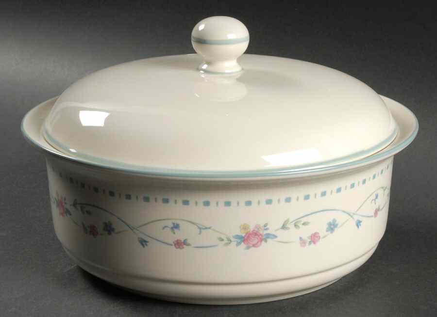 Country Cottage Blossoms 2 Qt Round Covered Casserole (Uses Casr9 + C2cvl) by Lenox-1