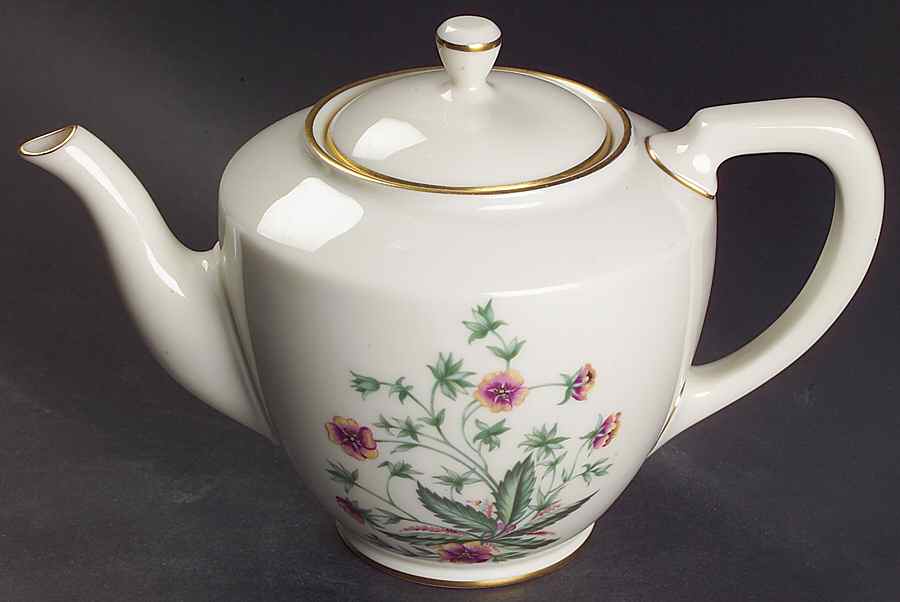 Country Garden Shape 1961 Teapot & Lid by Lenox-1