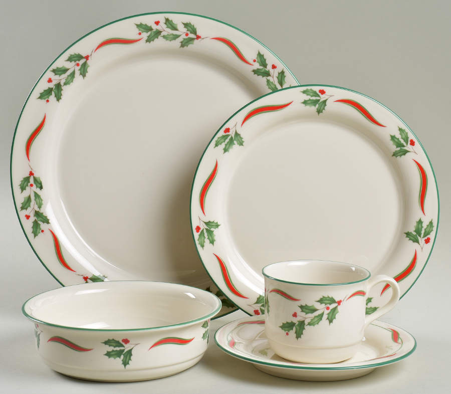 Country Holly 40 Piece Estate Set by Lenox-1