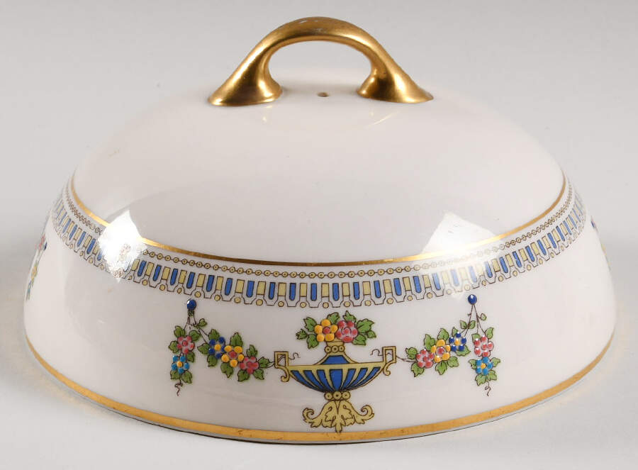 Colonial Lid for Muffin Dish by Lenox-1