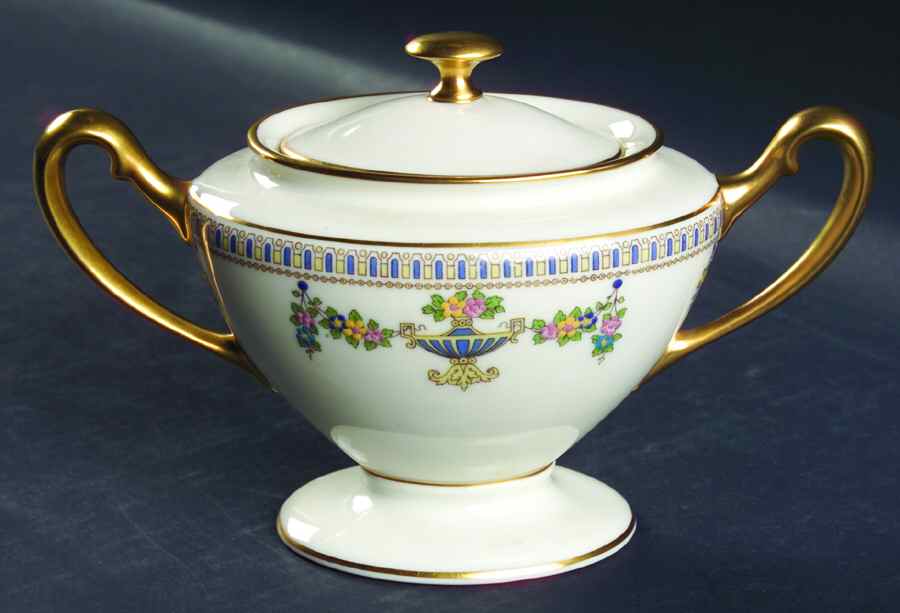 Colonial Sugar Bowl & Lid by Lenox-1