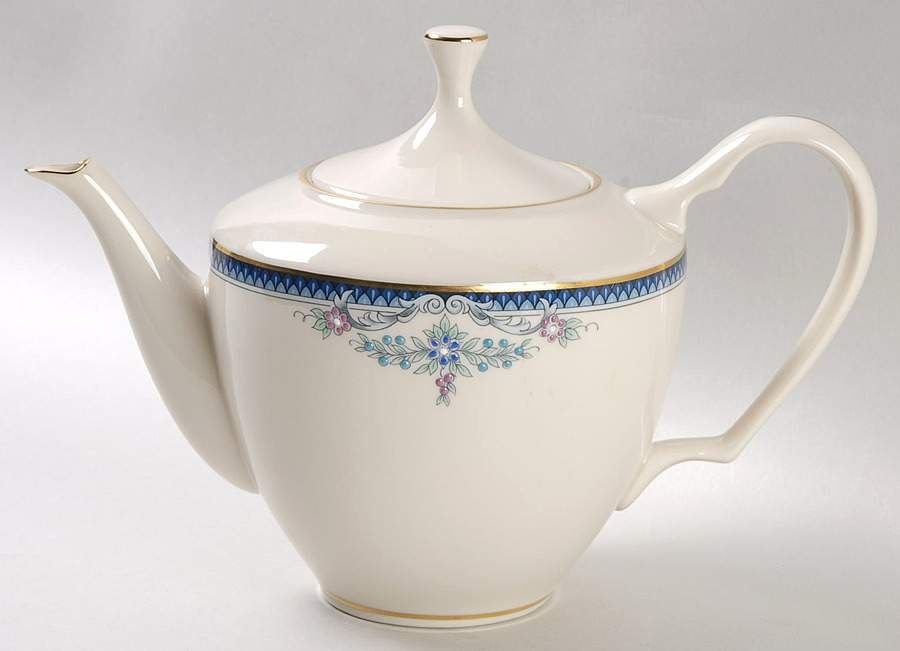 Columbia Teapot & Lid by Lenox-1