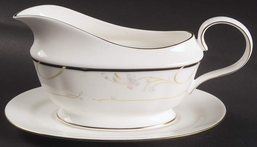 Constance Gravy Boat & Underplate by Lenox-1