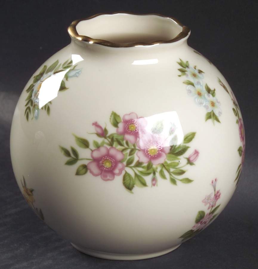 Constitution Globe Vase by Lenox-1