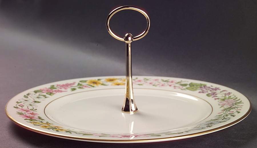 Constitution Round Serving Plate with Handle (DP) by Lenox-1