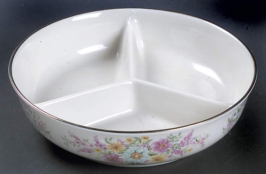 Constitution 3-Part Round Divided Server by Lenox-1