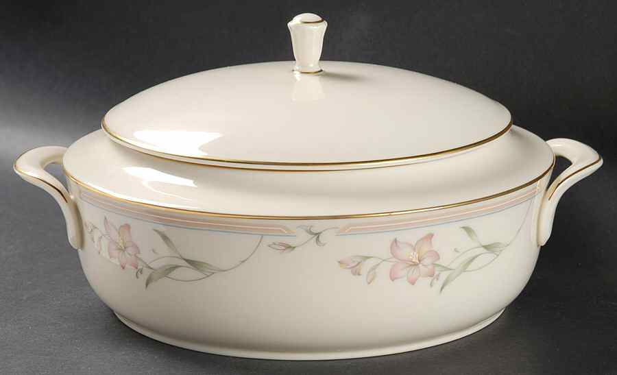 Coral Springs Small Round Covered Vegetable by Lenox-1