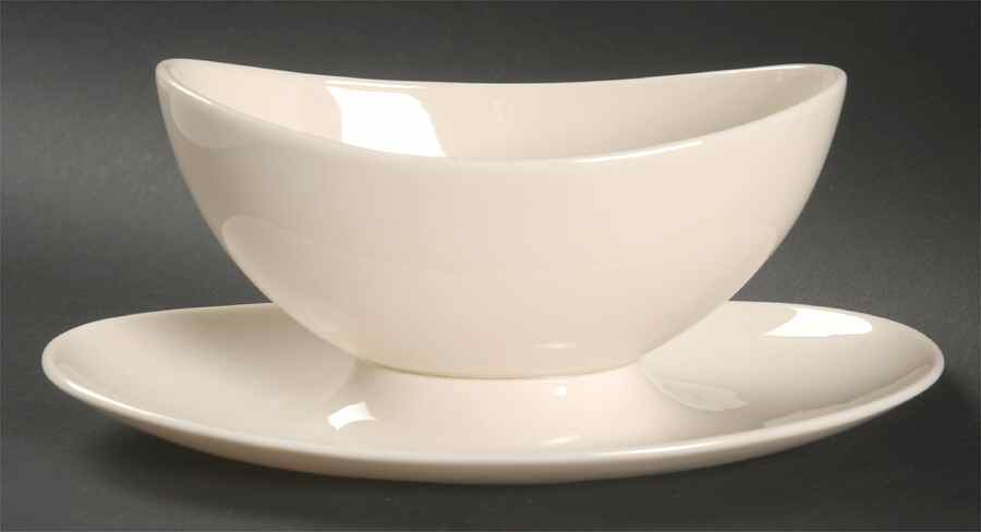 Coupe Off White Gravy Boat with Attached Underplate by Lenox-1