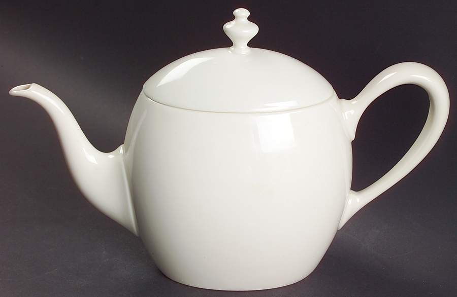 Coupe Off White Teapot & Lid by Lenox-1