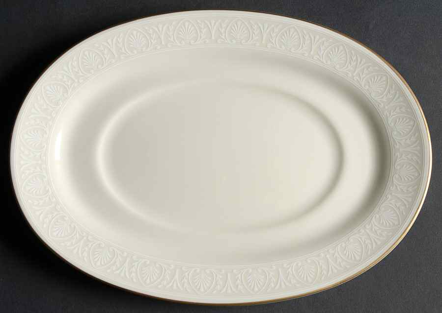 Courtyard Gold Underplate for Gravy Boat by Lenox-1