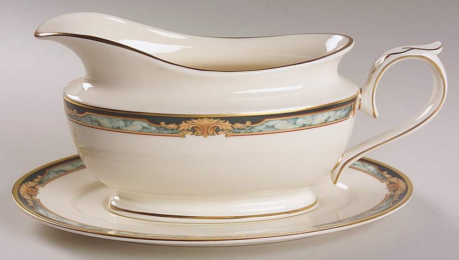 Crestwood Gravy Boat & Underplate by Lenox-1