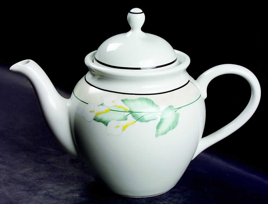 Dancing Lilies Teapot & Lid by Lenox-1