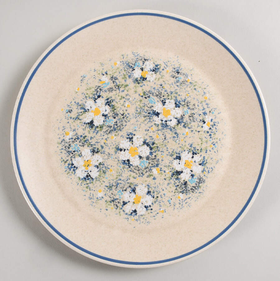Dewdrops Dinner Plate by Lenox-1