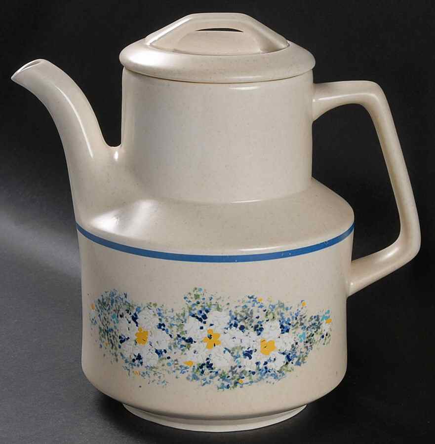 Dewdrops Coffee Pot & Lid by Lenox-1