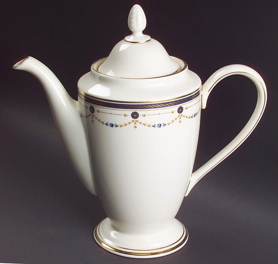 Eaton Knoll 1999 Shape Coffee Pot & Lid by Lenox-1