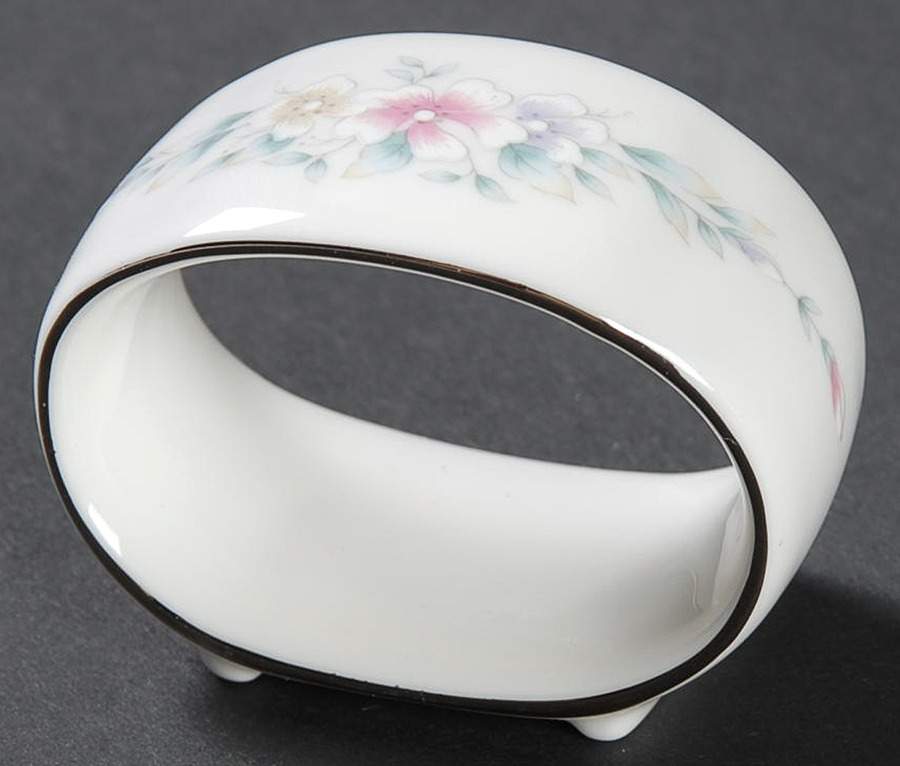 Emily Napkin Ring by Lenox-1
