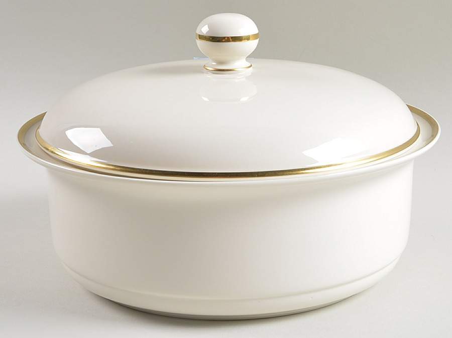 Eternal 2 Qt Round Covered Casserole by Lenox-1