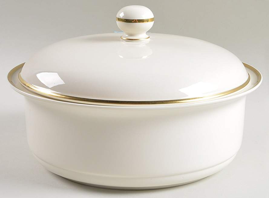 Eternal 2 Qt Round Covered Casserole by Lenox-1