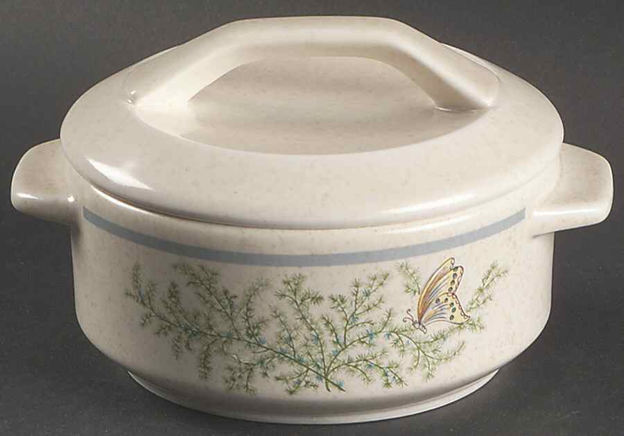 Fancy Free Individual Casserole & Lid by Lenox-1