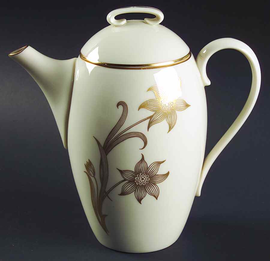 Fairfield Coffee Pot & Lid by Lenox-1