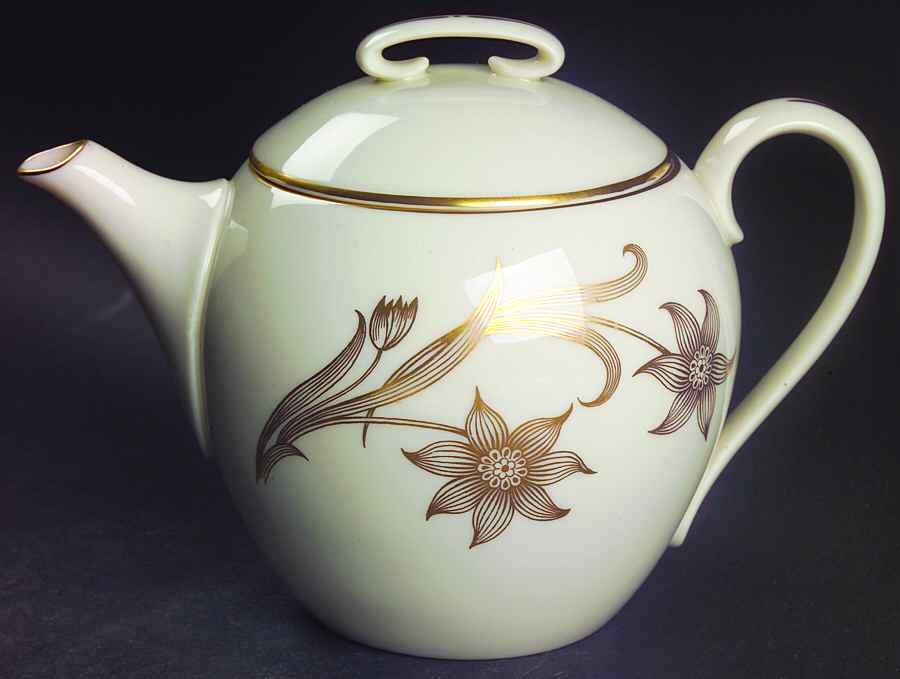 Fairfield Teapot & Lid by Lenox-1