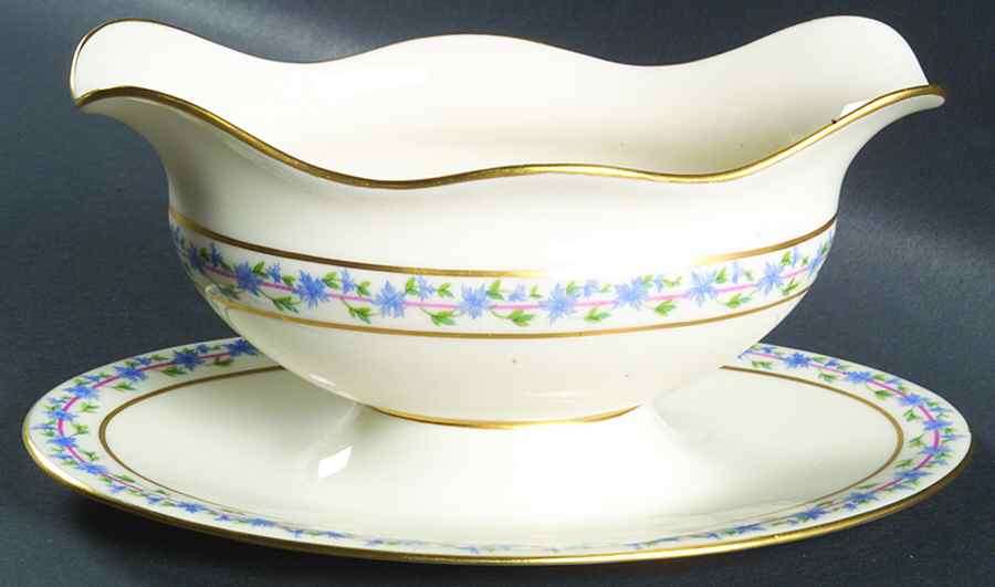 Fairmount Gravy Boat with Attached Underplate by Lenox-1