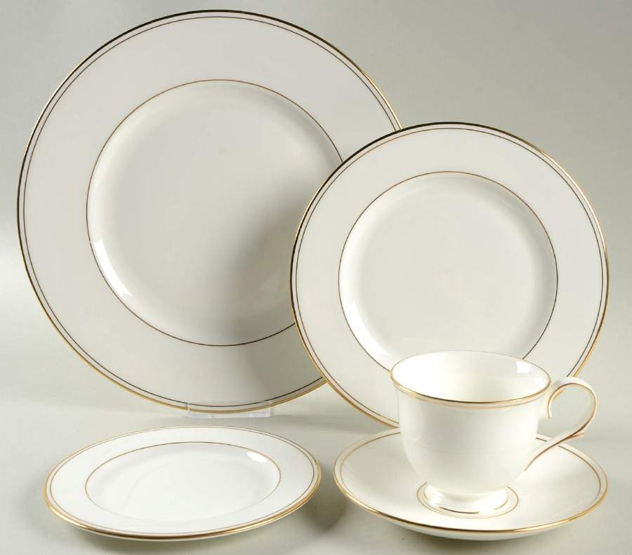 Federal Gold (Discontinued 2005) 40 Piece Estate Set by Lenox-1