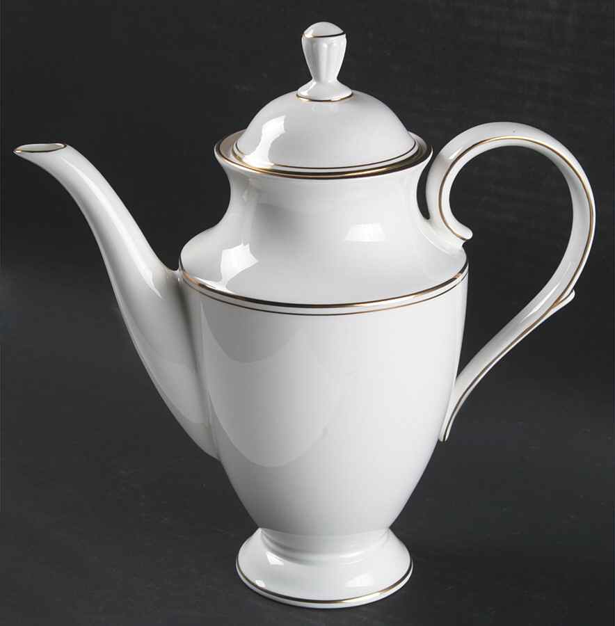 Federal Gold (Discontinued 2005) Coffee Pot & Lid by Lenox-1