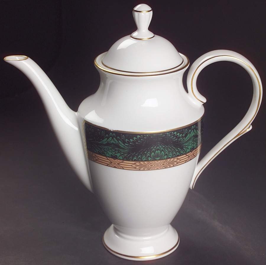 Federal Grandeur Coffee Pot & Lid by Lenox-1