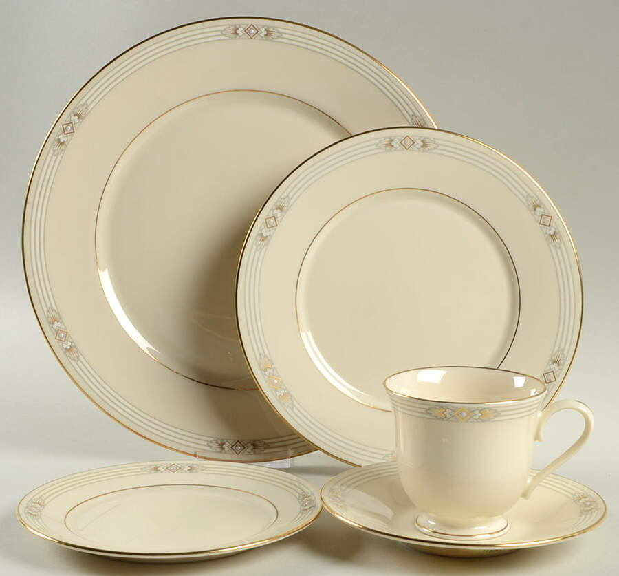Firelight 40 Piece Estate Set by Lenox-1