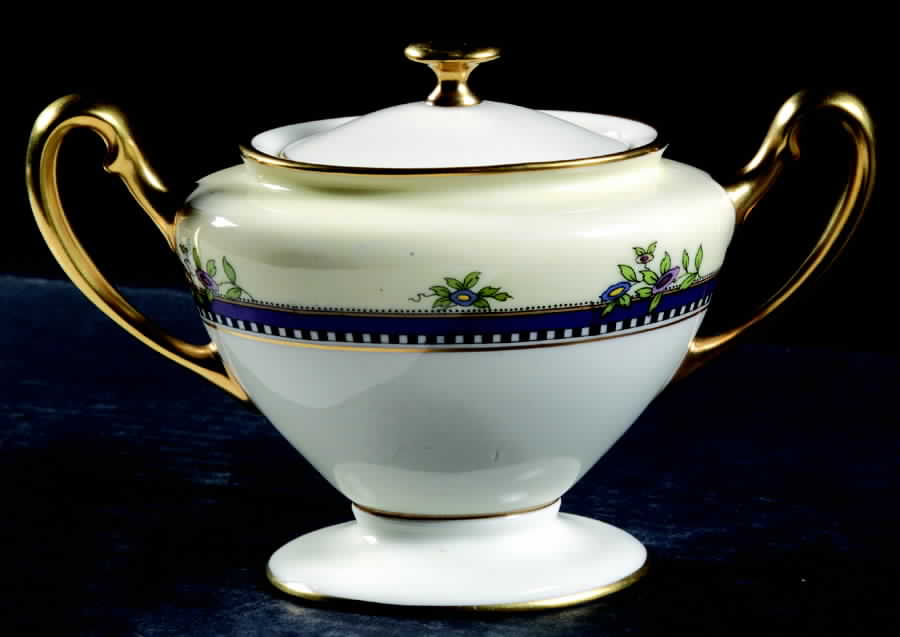 Florida Shape 743 Sugar Bowl & Lid by Lenox-1