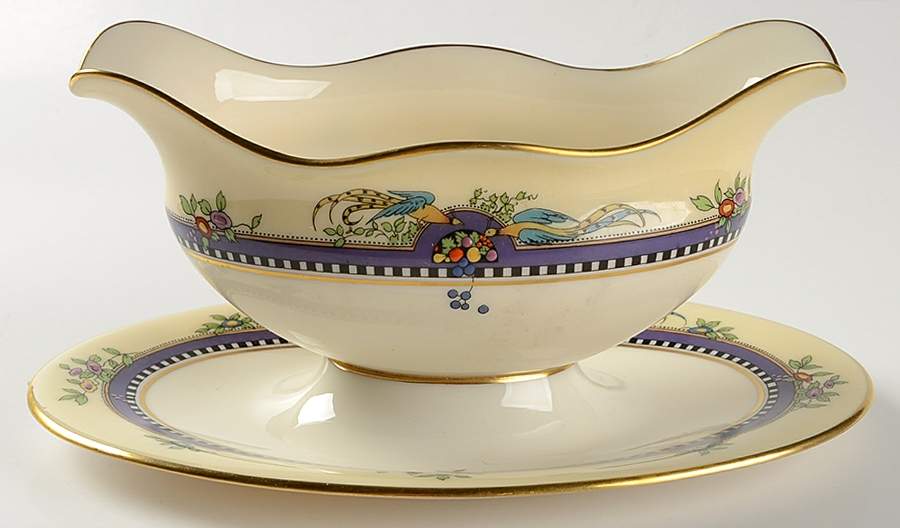 Florida Gravy Boat with Attached Underplate by Lenox-1