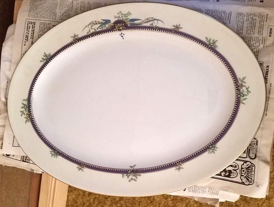 Florida 21" Oval Serving Platter by Lenox-1