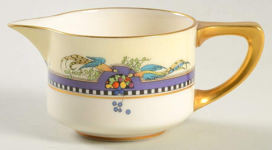 Florida Shape 1692 Creamer by Lenox-1