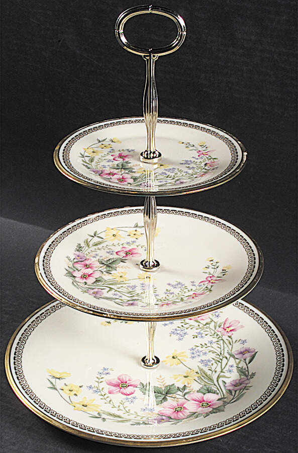 Flower Song 13 7/8"-14 1/4" 3-Tiered Serving Tray(DP,SP,BB) HC by Lenox-1
