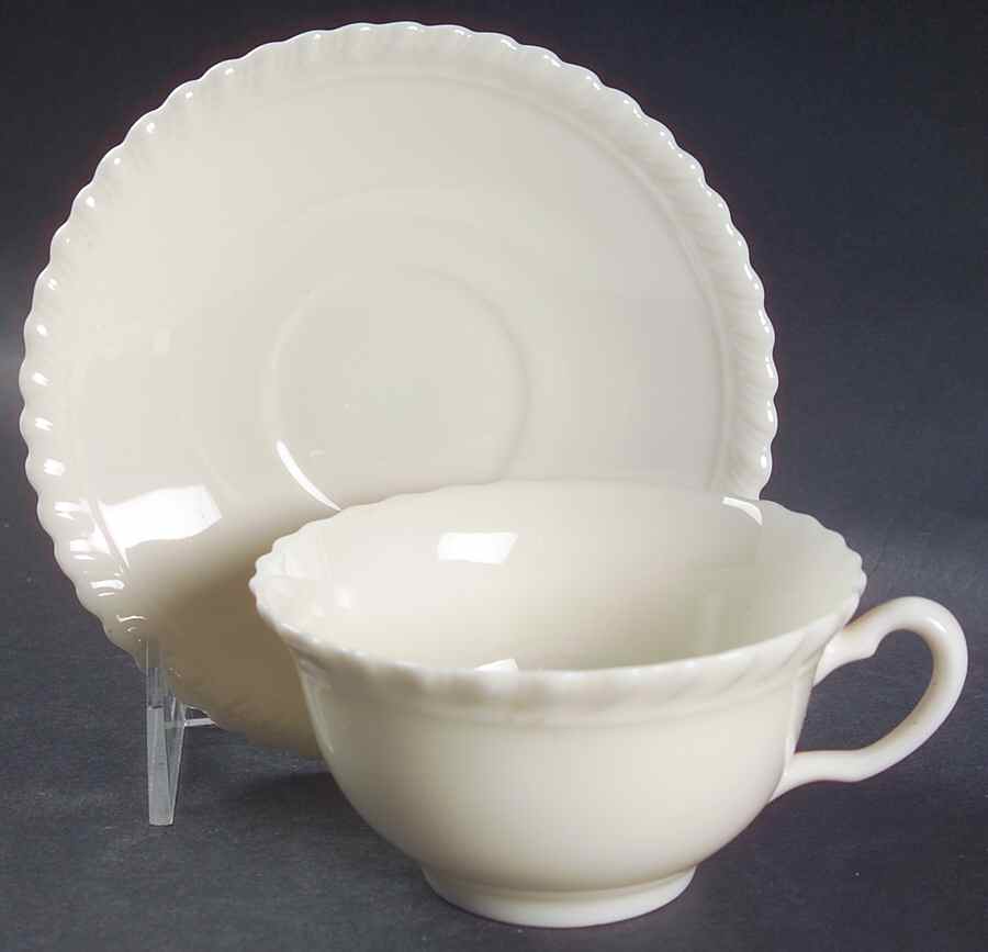 Gadroon Off White Flat Cup & Saucer Set by Lenox-1