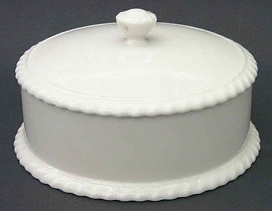 Gadroon Off White Candy Box & Lid by Lenox-1