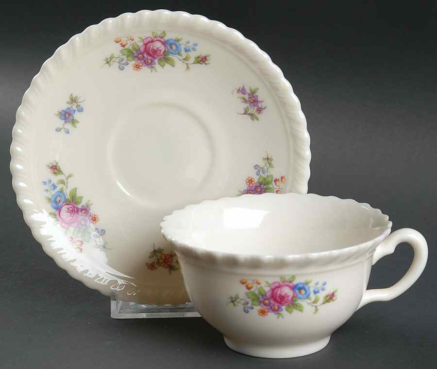 Gadroon Rose Flat Cup & Saucer Set by Lenox-1