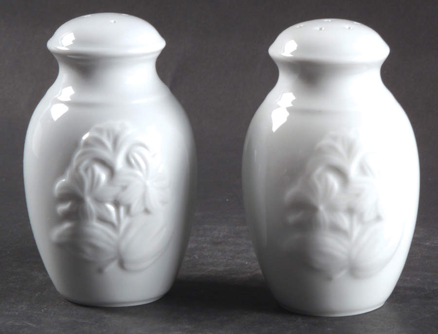 Garden Vines Salt & Pepper Set by Lenox-1