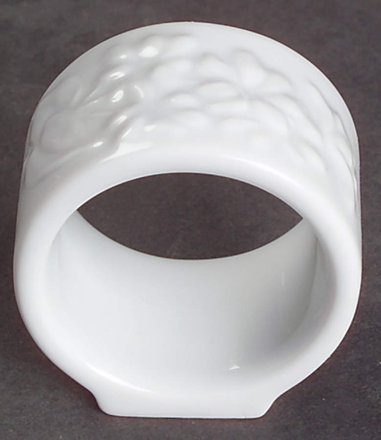 Garden Vines Napkin Ring by Lenox-1