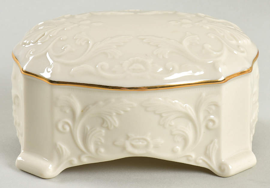 Georgian Collection (Giftware) Music Box by Lenox-1