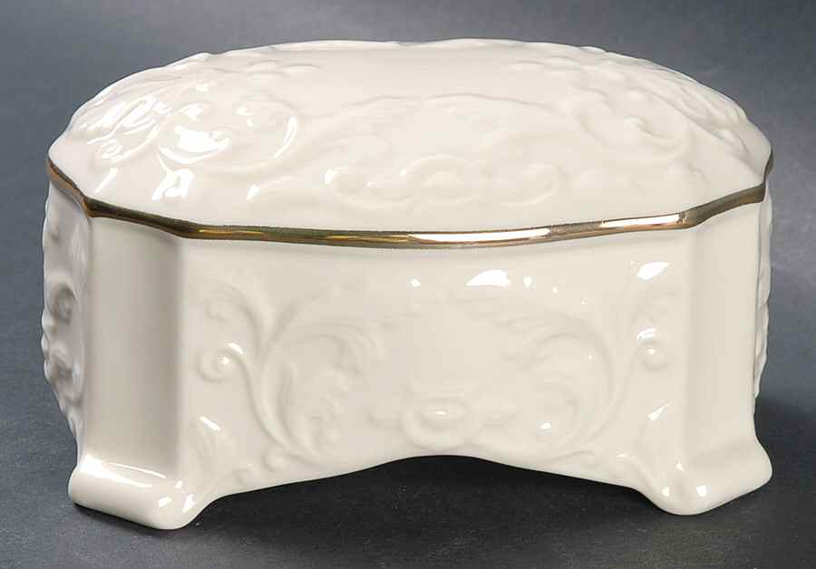 Georgian Collection (Giftware) Music Box by Lenox-1