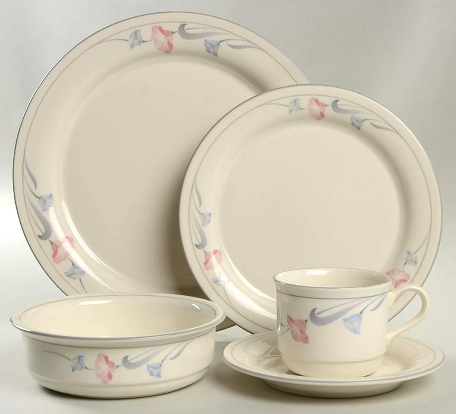 Glories on Grey 40 Piece Estate Set by Lenox-1