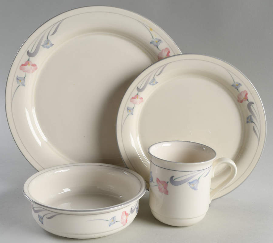 Glories on Grey 4 Piece Place Setting by Lenox-1