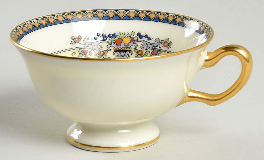 Golden Gate (Gold Trim) Footed Cup by Lenox-1