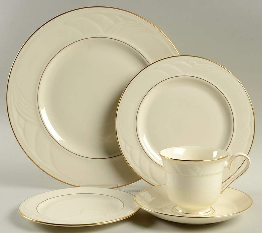 Golden Sand Dune 40 Piece Estate Set by Lenox-1