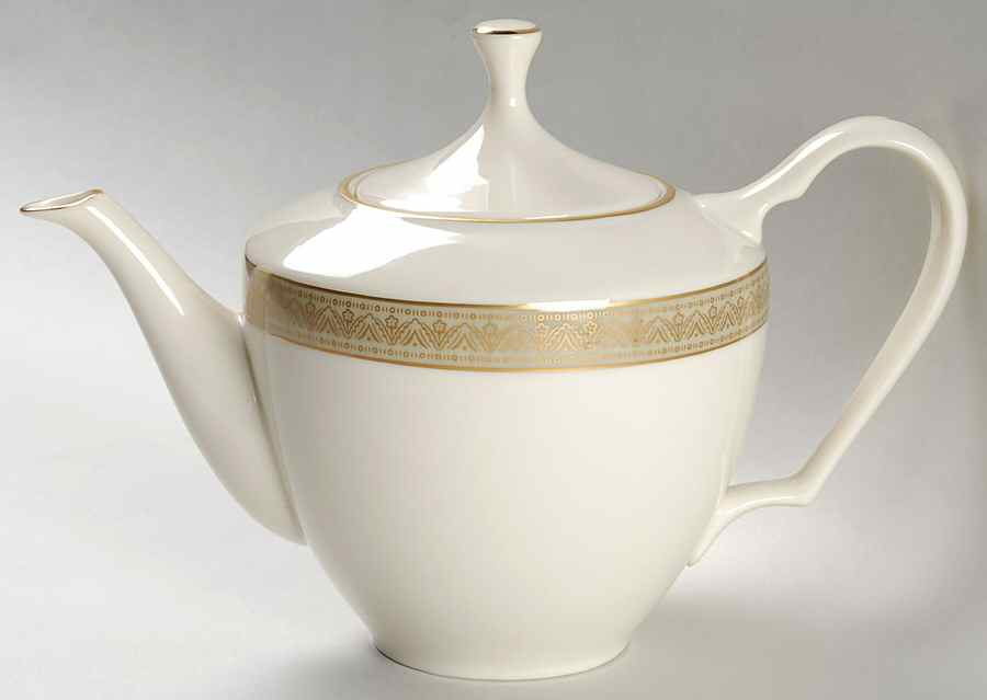 Greenfield Teapot & Lid by Lenox-1