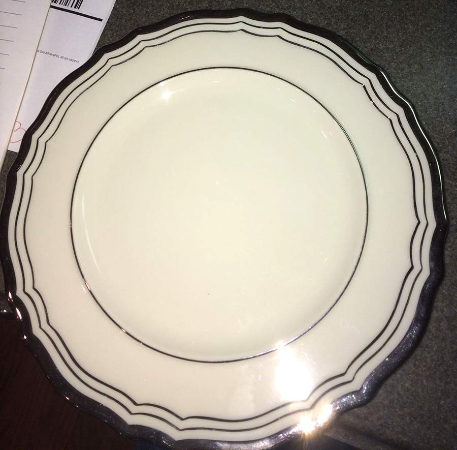 Chesterfield Platinum Dinner Plate by Lenox-1