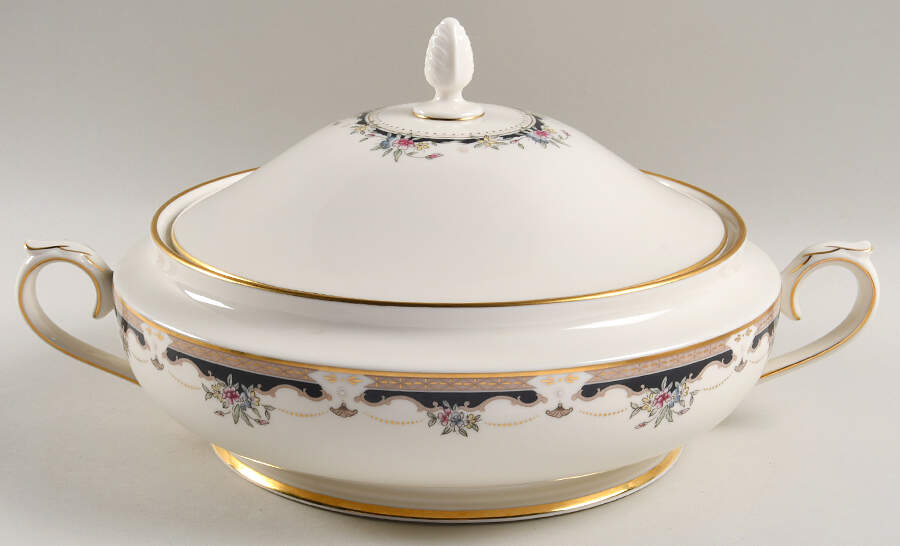Hartwell House Round Covered Vegetable by Lenox-1